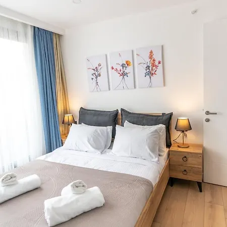 Trendy 2br Stylish, Vibrant Area 아파트 이스탄불