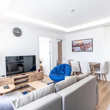 Trendy 2br Stylish, Vibrant Area * Стамбул